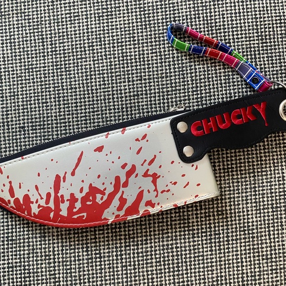 NWOT chucky knife purse - Picture 2 of 5
